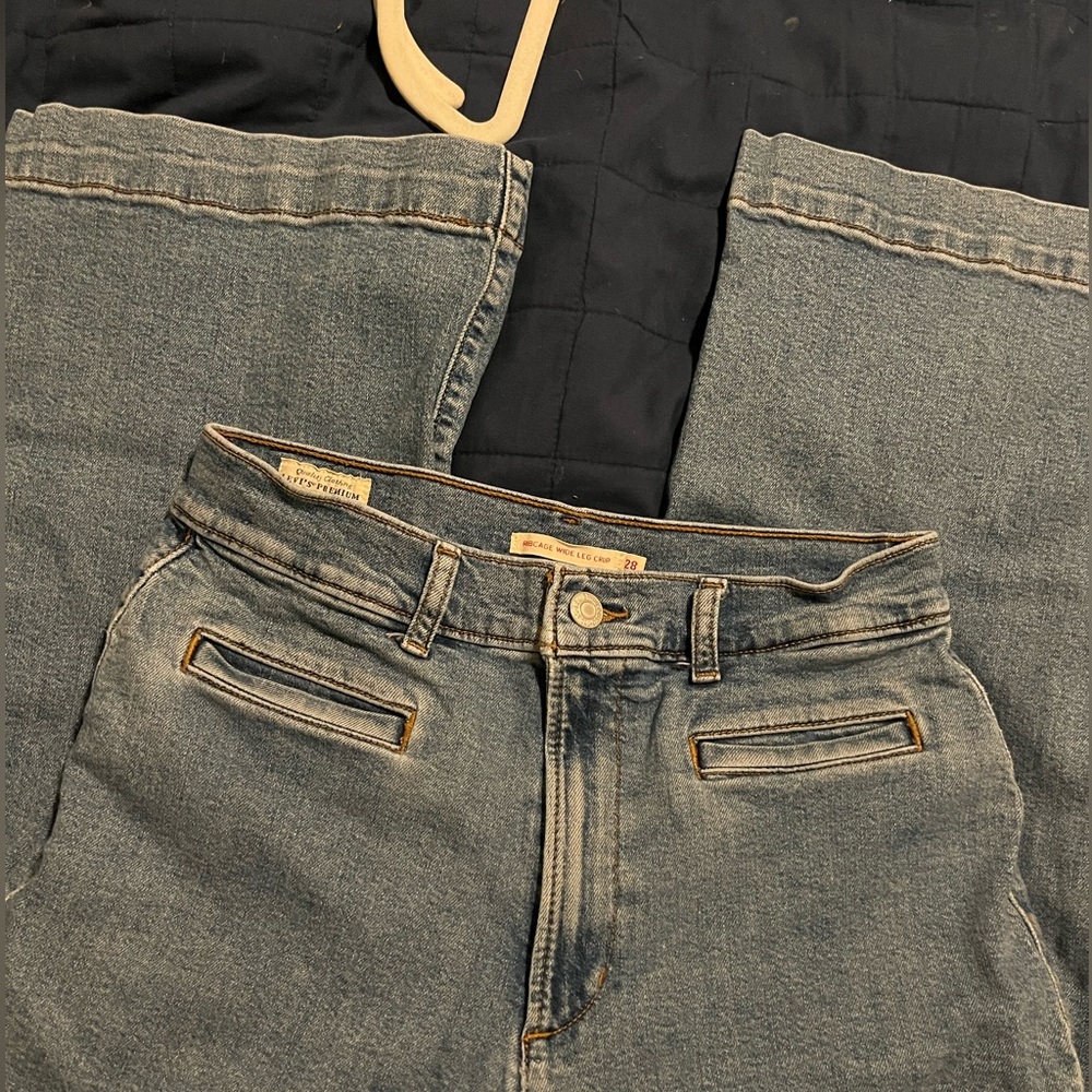 Levi’s Ribcage WideLeg Crop - Premium